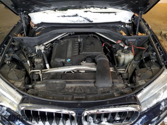 2016 BMW X5 xDrive35i with VIN 5UXKR0C51G0S89100, listed as a Copart auction lot 49519204 with 77,281 mi miles and Salvage Title. Bid and sale history available at carsss.com. Image 11.