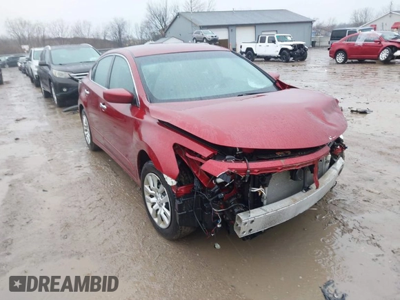 2015 Nissan Altima 2.5 S with VIN 1N4AL3AP8FN345660, listed as a IAAI auction lot 41913700 with 101,349 mi miles. Bid and sale history available at carsss.com. Image 1.