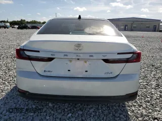2025 Toyota Camry LE z VIN 4T1DAACK8SU068409, wystawiony jako Copart lot #51927985 z przebiegiem 9603 mil mil oraz Nie do naprawy • Non repairable. Historia ofert i sprzedaży dostępna na DreamBid. Obrazek 6.