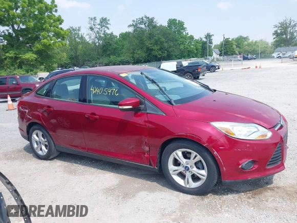 2013 Ford Focus SE z VIN 1FADP3F27DL350923, wystawiony jako IAAI lot #42405976 z przebiegiem 126 730 mil mil oraz . Historia ofert i sprzedaży dostępna na DreamBid. Obrazek 13.