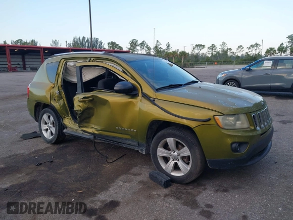 2012 Jeep Compass Sport with VIN 1C4NJCBA9CD633975, listed as a IAAI auction lot 42083500 with 190,412 mi miles and . Bid and sale history available at carsss.com. Image 1.
