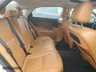 2014 Jaguar XJ with VIN SAJWJ2GD3E8V64988, listed as a Copart auction lot 55375034 with 0 mi miles and Clean Title. Bid and sale history available at carsss.com. Image 10.
