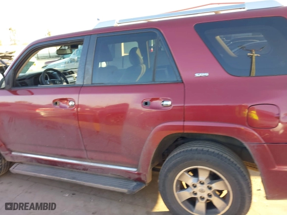 2011 Toyota 4Runner SR5 with VIN JTEZU5JR6B5017554, listed as a IAAI auction lot 41356165 with 212,014 mi miles. Bid and sale history available at carsss.com. Image 15.