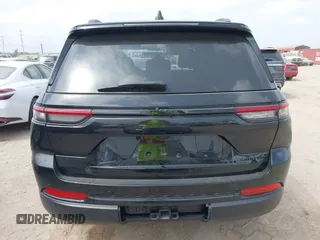2024 Jeep Grand Cherokee Limited with VIN 1C4RJHBG9RC168955, listed as a IAAI auction lot 42032904 with 7,496 mi miles and . Bid and sale history available at DreamBid. Image 17.