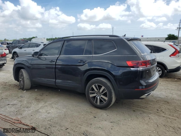 2022 Volkswagen Atlas 2.0T SE with VIN 1V2DP2CA2NC554450, listed as a Copart auction lot 51267765 with 48,895 mi miles and Salvage Title. Bid and sale history available at carsss.com. Image 2.