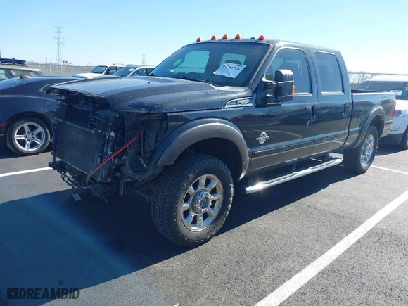 2015 Ford Super Duty F-250 SRW Lariat with VIN 1FT7W2BT1FED63208, listed as a IAAI auction lot 41785728 with 165,282 mi miles. Bid and sale history available at carsss.com. Image 2.