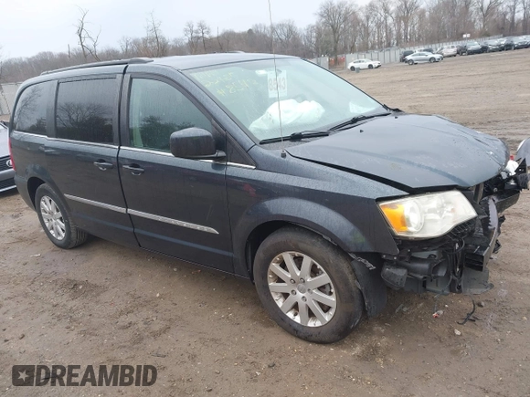 2014 Chrysler Town & Country Touring with VIN 2C4RC1BG6ER348090, listed as a IAAI auction lot 41687678 with 140,192 mi miles. Bid and sale history available at carsss.com. Image 1.