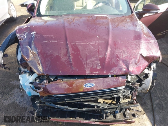 2013 Ford Fusion SE Hybrid with VIN 3FA6P0LU8DR206943, listed as a IAAI auction lot 41822643 with 141,484 mi miles. Bid and sale history available at carsss.com. Image 10.
