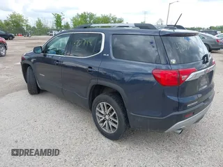 2018 GMC Acadia SLE z VIN 1GKKNSLS7JZ219039, wystawiony jako IAAI lot #42337194 z przebiegiem 136 297 mil mil oraz . Historia ofert i sprzedaży dostępna na DreamBid. Obrazek 3.