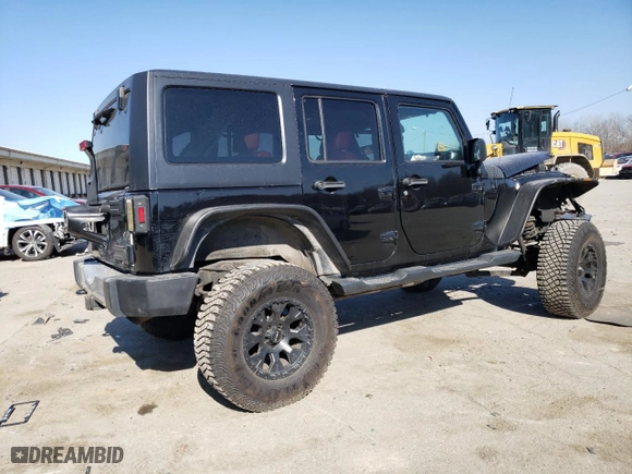 2013 Jeep Wrangler Unlimited Sahara with VIN 1C4BJWEG6DL698827, listed as a Copart auction lot 48284385 with 92,370 mi miles and Salvage Title. Bid and sale history available at carsss.com. Image 3.