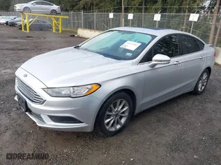 2017 Ford Fusion SE with VIN 3FA6P0HD2HR149699, listed as a IAAI auction lot 41872383 with 95,587 mi miles. Bid and sale history available at carsss.com. Image 18.