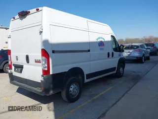 2020 Ram ProMaster Cargo with VIN 3C6TRVBG6LE114033, listed as a IAAI auction lot 41785590 with 116,981 mi miles and . Bid and sale history available at carsss.com. Image 4.