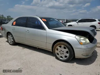 2001 Lexus LS 430 with VIN JTHBN30FX10033166, listed as a Copart auction lot 53392695 with 220,680 mi miles and Salvage Title. Bid and sale history available at carsss.com. Image 4.