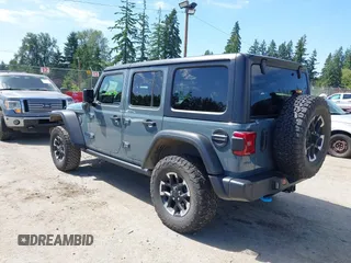 2024 Jeep Wrangler Rubicon X z VIN 1C4RJXR6XRW240316, wystawiony jako IAAI lot #42477607 z przebiegiem 41 375 mil mil oraz . Historia ofert i sprzedaży dostępna na DreamBid. Obrazek 3.