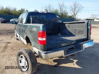 2005 Ford F-150 XLT с VIN 1FTPW14515FA10548, выставлен на аукционе IAAI как лот 41775576 с пробегом 48 659 миль миль и . История ставок и продаж доступна на DreamBid. Изображение 3.