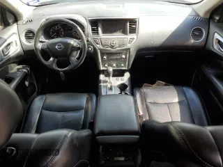2020 Nissan Pathfinder SL z VIN 5N1DR2CN4LC595718, wystawiony jako Copart lot #56649155 z przebiegiem 130 643 mil mil oraz Czysty tytuł • Clean title. Historia ofert i sprzedaży dostępna na DreamBid. Obrazek 8.