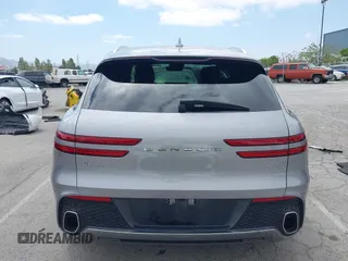 2022 Genesis GV70 2.5T with VIN KMUMADTB7NU066965, listed as a IAAI auction lot 42363654 with 25,892 mi miles and . Bid and sale history available at DreamBid. Image 17.