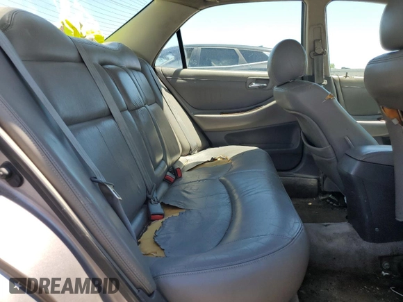 2000 Honda Accord EX с VIN 1HGCG1651YA085715, выставлен на аукционе Copart как лот 56040745 с пробегом 316 369 миль миль и Списание • Salvage title. История ставок и продаж доступна на DreamBid. Изображение 10.