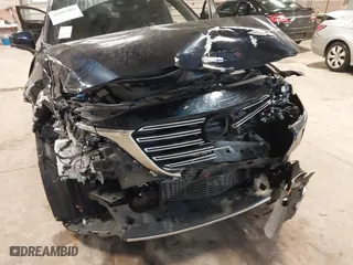 2018 Mazda CX-9 Grand Touring with VIN JM3TCBDY6J0216508, listed as a IAAI auction lot 41192901 with 60,366 mi miles. Bid and sale history available at carsss.com. Image 6.