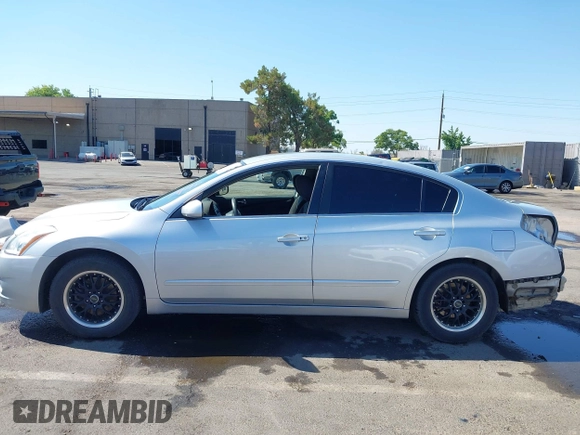 2012 Nissan Altima S z VIN 1N4AL2AP1CC230853, wystawiony jako IAAI lot #42761904 z przebiegiem 225 666 mil mil oraz . Historia ofert i sprzedaży dostępna na DreamBid. Obrazek 15.
