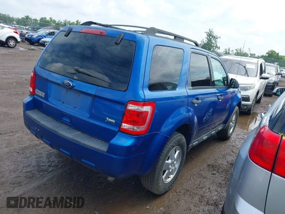 2012 Ford Escape XLT z VIN 1FMCU0DG4CKC85718, wystawiony jako IAAI lot #42711096 z przebiegiem 153 262 mil mil oraz . Historia ofert i sprzedaży dostępna na DreamBid. Obrazek 4.