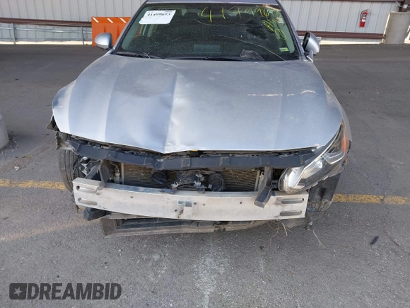 2020 Nissan Altima 2.5 S with VIN 1N4BL4BV1LC153723, listed as a IAAI auction lot 41499693 with 110,173 mi miles. Bid and sale history available at carsss.com. Image 6.