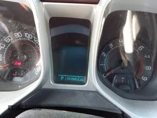 2010 Chevrolet Camaro 2SS z VIN 2G1FK1EJ4A9176836, wystawiony jako IAAI lot #41994863 z przebiegiem 151 249 mil mil oraz . Historia ofert i sprzedaży dostępna na DreamBid. Obrazek 7.