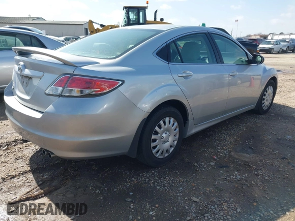 2009 Mazda 6 i Sport with VIN 1YVHP81A495M24828, listed as a IAAI auction lot 41722148 with 156,095 mi miles and . Bid and sale history available at carsss.com. Image 4.