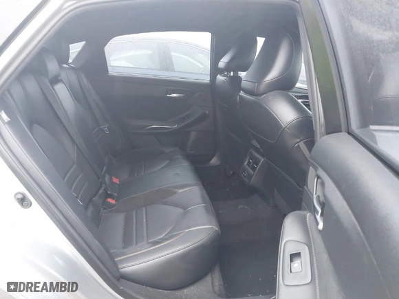 2019 Toyota Avalon XLE with VIN 4T1BZ1FB8KU006035, listed as a IAAI auction lot 41591179 with 111,917 mi miles. Bid and sale history available at carsss.com. Image 8.