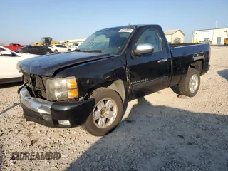 2007 Chevrolet Silverado 1500 LT w/1LT with VIN 1GCEC14077Z567213, listed as a Copart auction lot 47769985 with Not Provided miles and Salvage Title. Bid and sale history available at carsss.com. Image 1.