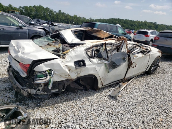 2018 BMW 7 Series 750i with VIN WBA7F0C55JGM23022, listed as a Copart auction lot 63495573 with 0 mi miles and Salvage Title. Bid and sale history available at carsss.com. Image 3.