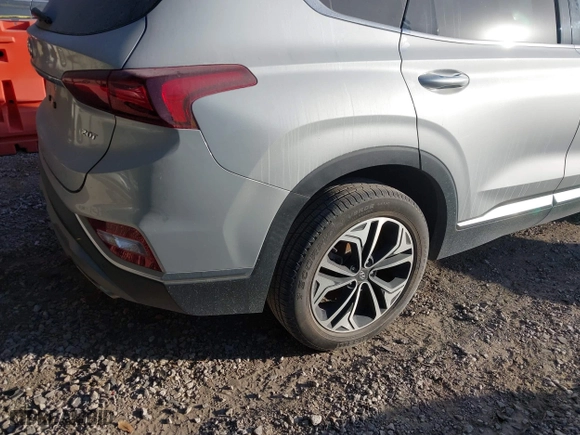 2019 Hyundai Santa Fe Limited with VIN 5NMS53AA4KH132538, listed as a IAAI auction lot 40698953 with 98,472 mi miles. Bid and sale history available at carsss.com. Image 4.