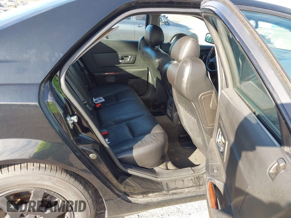 2007 Cadillac CTS z VIN 1G6DP577870167815, wystawiony jako IAAI lot #41500142 z przebiegiem 147 716 mil mil oraz . Historia ofert i sprzedaży dostępna na DreamBid. Obrazek 8.