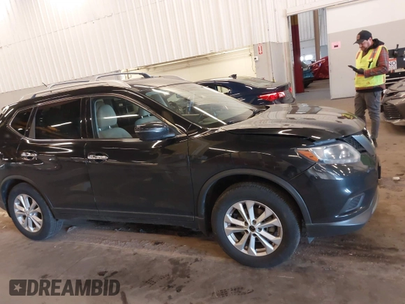 2016 Nissan Rogue SV with VIN KNMAT2MV0GP615985, listed as a IAAI auction lot 41540164 with 133,129 mi miles. Bid and sale history available at carsss.com. Image 13.