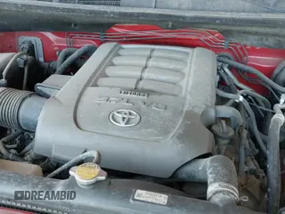 2008 Toyota Tundra Limited с VIN 5TBRV58158S474403, выставлен на аукционе IAAI как лот 42599278 с пробегом 219 946 миль миль и . История ставок и продаж доступна на DreamBid. Изображение 20.