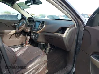 2017 Jeep Cherokee Trailhawk с VIN 1C4PJMBS6HW597794, выставлен на аукционе IAAI как лот 41750977 с пробегом 47 313 миль миль и . История ставок и продаж доступна на DreamBid. Изображение 5.