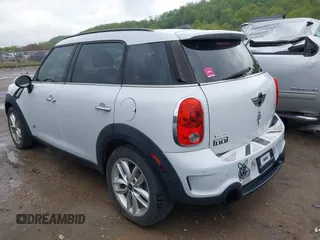 2012 MINI Countryman S with VIN WMWZC5C50CWL56160, listed as a IAAI auction lot 42139960 with 101,069 mi miles and . Bid and sale history available at DreamBid. Image 3.
