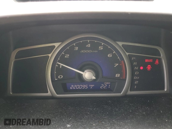 2008 Honda Civic LX с VIN 1HGFA16548L056390, выставлен на аукционе Copart как лот 61430705 с пробегом 220 095 миль миль и Чистый • Clean title. История ставок и продаж доступна на DreamBid. Изображение 9.