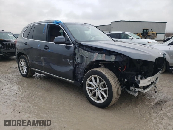 2021 BMW X5 xDrive40i with VIN 5UXCR6C02M9H74447, listed as a Copart auction lot 36408803 with 15,989 mi miles. Bid and sale history available at carsss.com. Image 4.