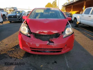 2013 Honda Fit с VIN JHMGE8H33DC016743, выставлен на аукционе Copart как лот 49598745 с пробегом 142 740 миль миль и Списание • Salvage title. История ставок и продаж доступна на DreamBid. Изображение 5.