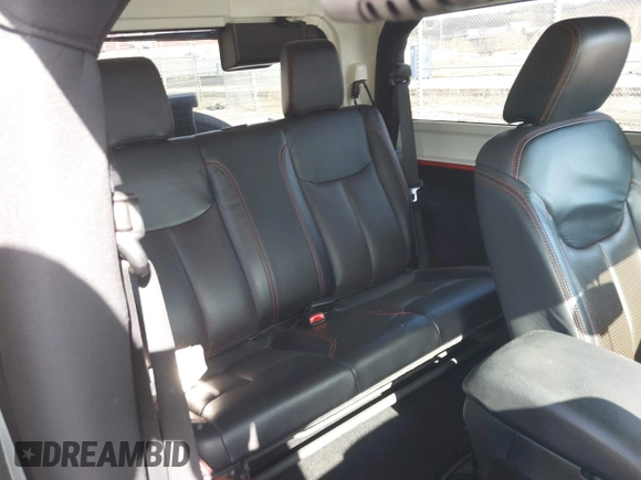 2015 Jeep Wrangler Sport with VIN 1C4AJWAG7FL582721, listed as a IAAI auction lot 41989505 with 102,961 mi miles. Bid and sale history available at carsss.com. Image 8.