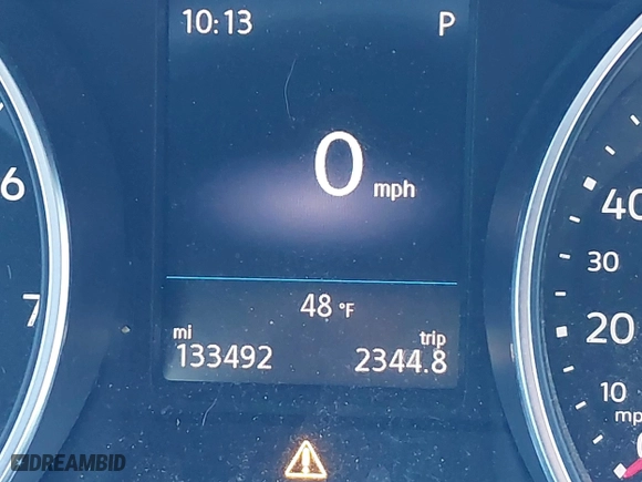 2019 Volkswagen Tiguan SE with VIN 3VV2B7AX4KM013634, listed as a IAAI auction lot 41429236 with 133,492 mi miles. Bid and sale history available at carsss.com. Image 15.