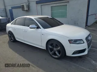 2011 Audi S4 Prestige with VIN WAUKGAFLXBA076475, listed as a Copart auction lot 86623734 with 157,197 mi miles and Salvage Title. Bid and sale history available at carsss.com. Image 4.