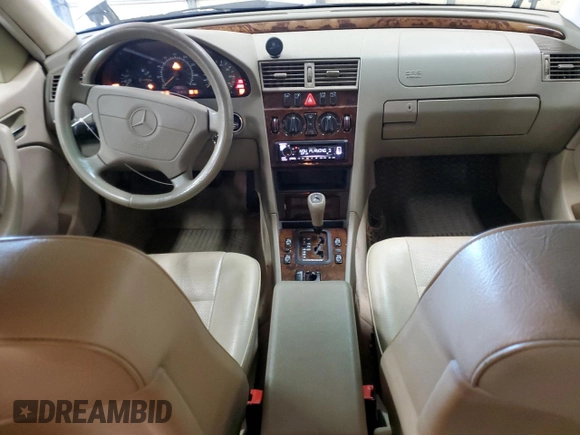 1999 Mercedes-Benz C 230/260/280/320 with VIN WDBHA24G6XA783041, listed as a Copart auction lot 41560245 with 131,975 mi miles and Clean Title. Bid and sale history available at carsss.com. Image 8.