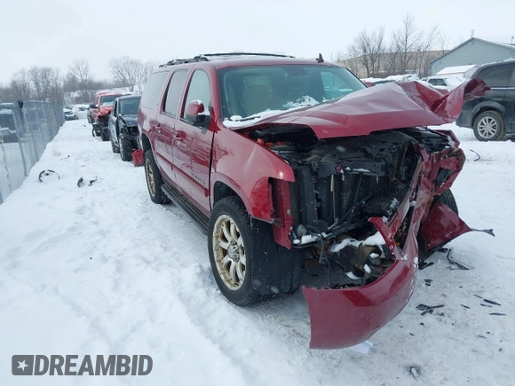 2007 Chevrolet Suburban LT with VIN 3GNFK16377G232295, listed as a IAAI auction lot 41617144 with 229,159 mi miles. Bid and sale history available at carsss.com. Image 1.