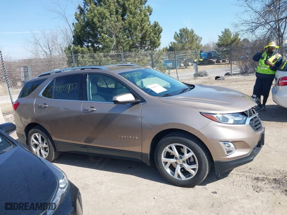 2019 Chevrolet Equinox LT with VIN 2GNAXVEXXK6169236, listed as a IAAI auction lot 41805937 with 81,194 mi miles. Bid and sale history available at carsss.com. Image 13.