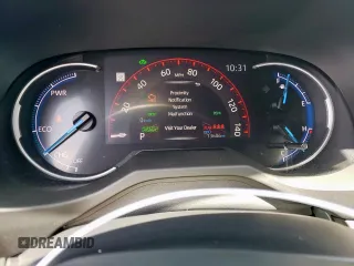 2023 Toyota RAV4 Hybrid XSE with VIN 2T3E6RFV5PW043640, listed as a Copart auction lot 64097125 with 13,686 mi miles and Salvage title. Bid and sale history available at DreamBid. Image 9.
