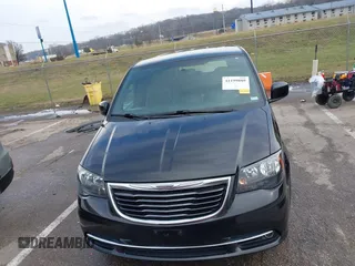 2015 Chrysler Town & Country S with VIN 2C4RC1HG6FR674254, listed as a IAAI auction lot 41199889 with 132,598 mi miles and . Bid and sale history available at DreamBid. Image 13.