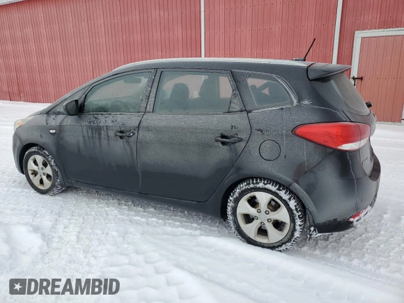 2014 Kia Rondo LX with VIN KNAHT8A35E7072485, listed as a Copart auction lot 88426455 with 257,679 mi miles and Clean Title. Bid and sale history available at carsss.com. Image 2.