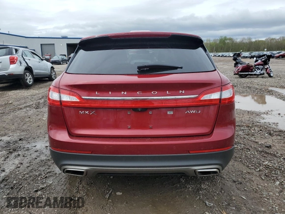 2016 Lincoln MKX Reserve z VIN 2LMTJ8LRXGBL62686, wystawiony jako Copart lot #55666305 z przebiegiem 84 407 mil mil oraz Szkoda całkowita • Salvage title. Historia ofert i sprzedaży dostępna na DreamBid. Obrazek 6.